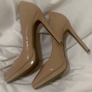 Neutral Pumps - Size 7